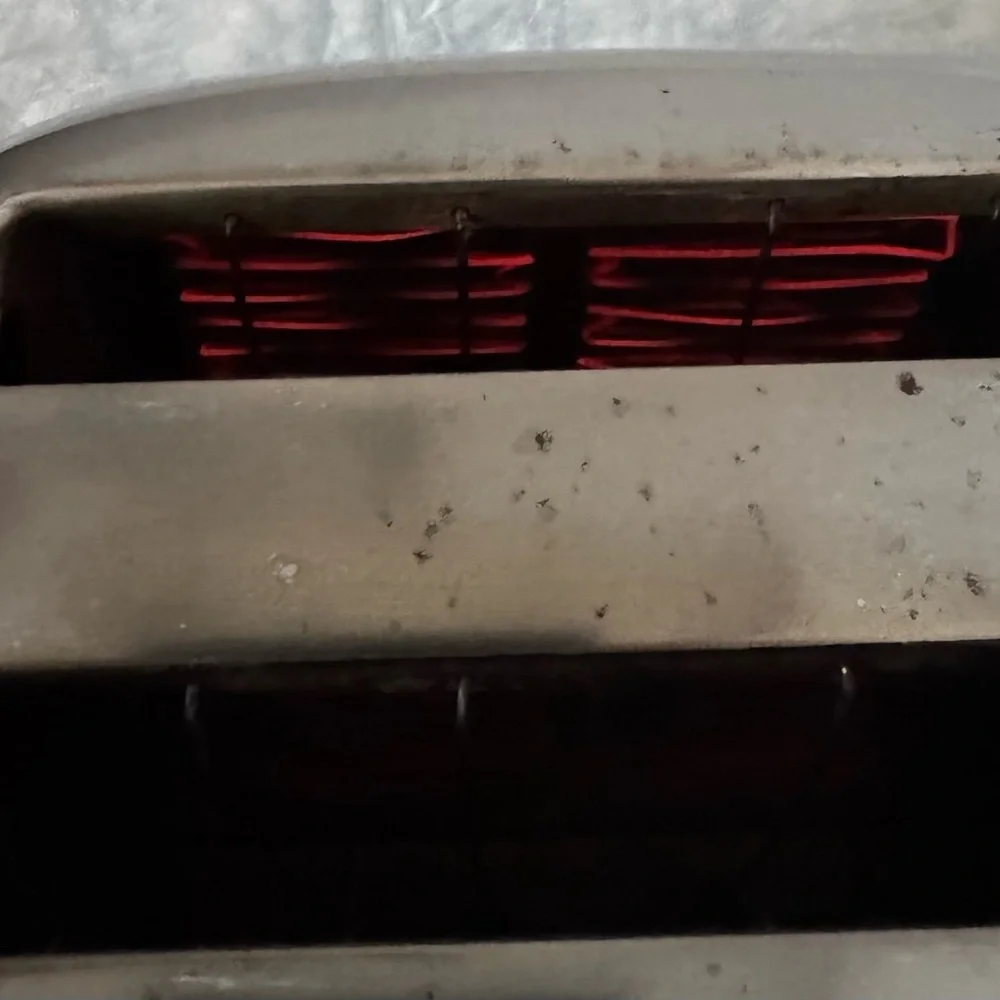 Vintage Chrome Toaster, Warming Tray, Brush & Bakelite ? Handles & Trim. 1950’s - Picture 12 of 12